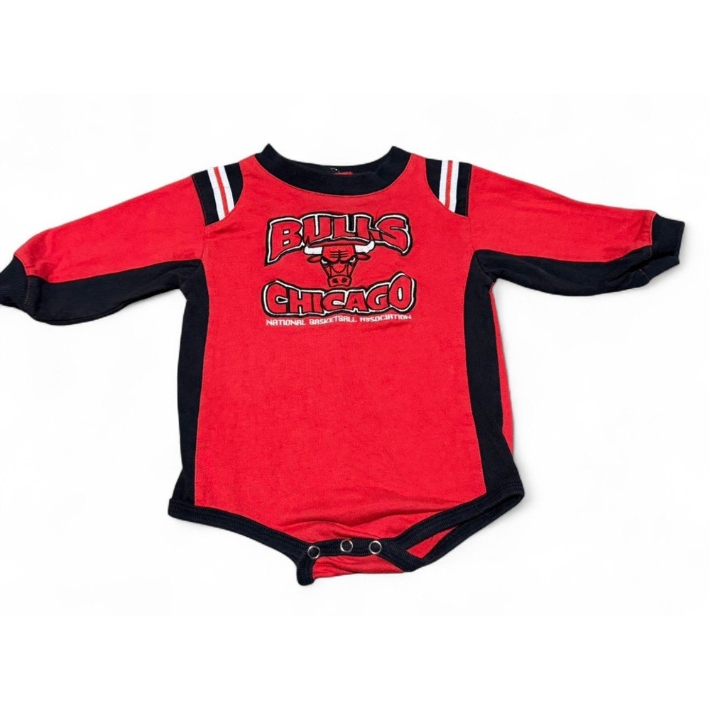 Chicago Bulls Baby‎ Bodysuit 12M NBA Red Long Sleeve Infant Outfit Vintage